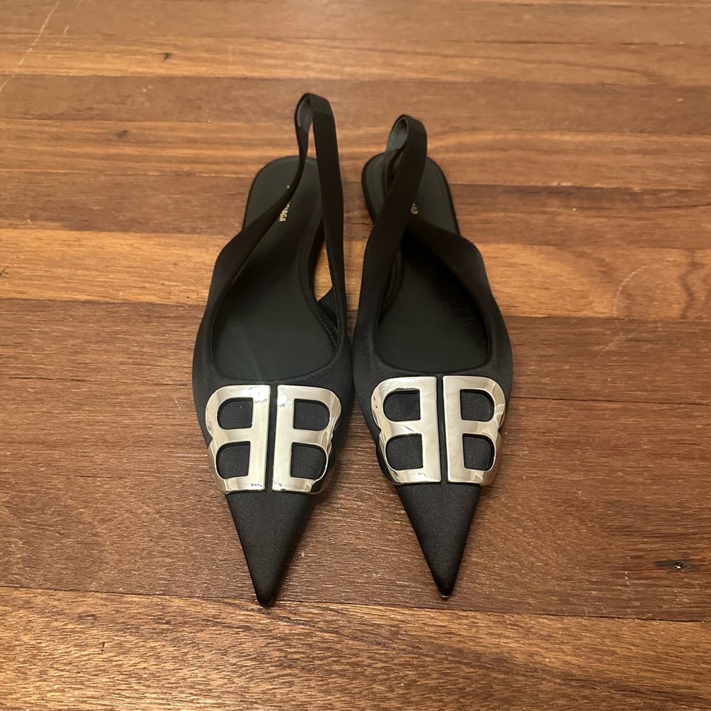 Balenciaga BB Logo Slingback Pointed Flats Black Leather Size 37 - Picture 2 of 10